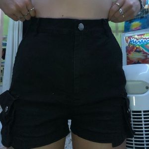 Black short